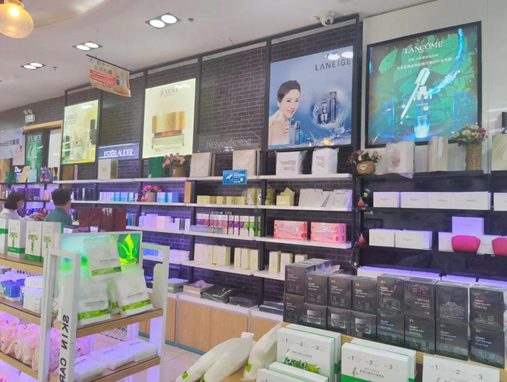 非常CS ④ | 在山东人均GDP第一的城市，妍恋用精品美妆闯出一片天