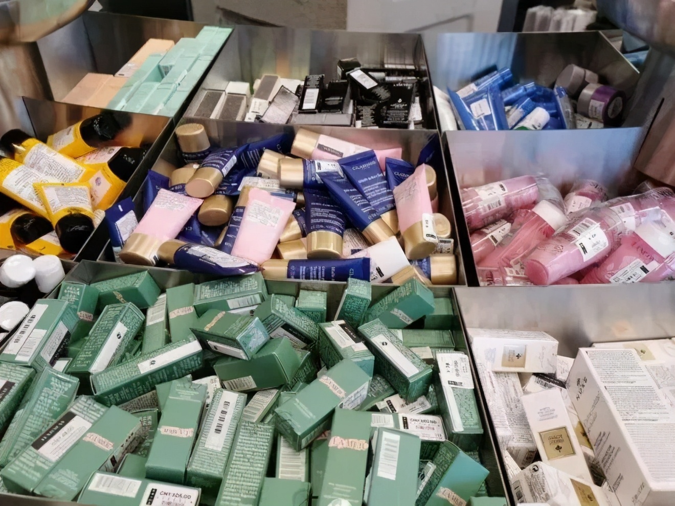 化妆品小样需求旺盛，品牌该如何重视这门生意？