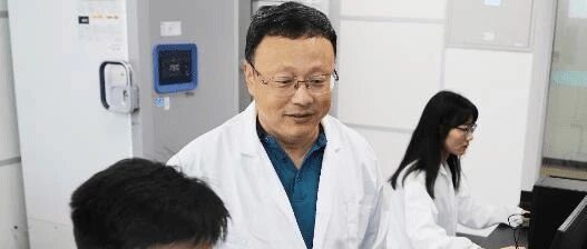 朱希强：美妆新原料发现者 | 先锋⑥